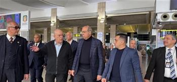   رئيس مصر للطيران يتفقد مبنى الركاب 3 بمطار القاهرة ويتابع انتظام التشغيل خلال عيد الأضحى