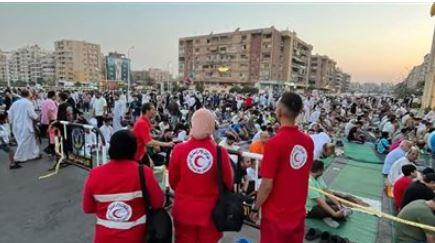 الهلال الأحمر المصري يدفع بـ171 فرقة طوارئ لتأمين احتفالات عيد الأضحى