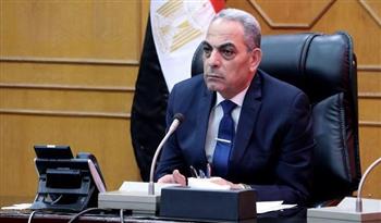   محافظ الإسماعيلية يتابع خطة التأمين الطبى بالشواطئ والحدائق العامة