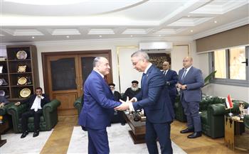   النائب عمرو رشاد يقدم التهنئة لمحافظ الجيزة بمناسبة عيد الأضحى المبارك