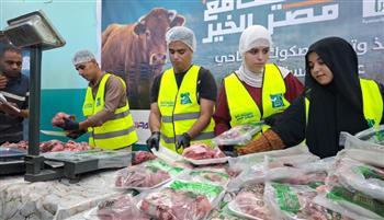 محافظ أسيوط: ذبح وتوزيع لحوم 42 عجلًا في أول أيام عيد الأضحى