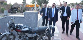   محافظ بورسعيد يشدد على ضبط الشواطئ والكورنيش