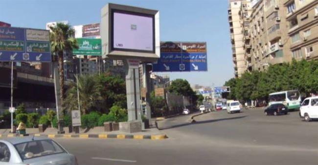 «القومي لتنظيم الإعلانات» يحذر: لا تقتربوا من اللوحات الإعلانية على الطرق