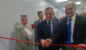    محافظ أسوان يفتتح عدد من المشروعات داخل مستشفيات أسوان الجامعى 