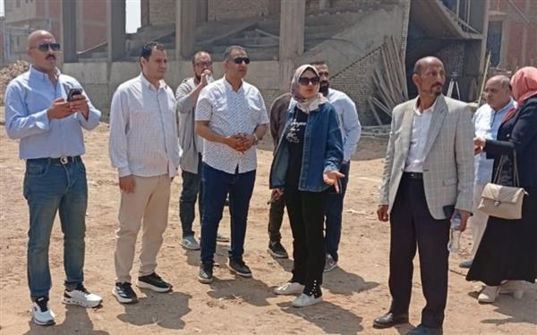 تطوير شامل بنادي مسطرد.. نائب المحافظ ووكيل الوزارة في جولة ميدانية
