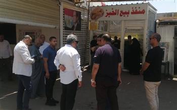   محافظ الدقهلية يتفقد توزيع الخبز المدعم
