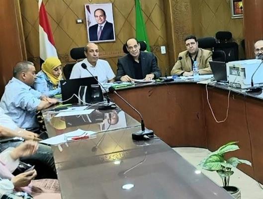 وكيل تعليم القليوبية يتابع امتحانات الدبلومات الفنية: انضباط واستقرار داخل اللجان