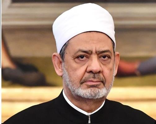 شيخ الأزهر يهنئ خادم الحرمين الشريفين وولي العهد السعودي بنجاح موسم الحج