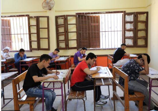 التعليم تستعرض خطوات وإرشادات هامة على الطلاب اتباعها في ورق إجابة امتحانات الثانوية العامة