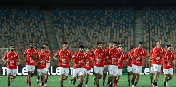 صلاح ومرموش يقودان هجوم مصر المتوقع أمام البرازيل وديًا