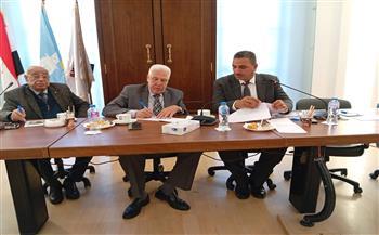لجنة الحلويات بالغرفة التجارية بالإسكندرية تناقش قانون العمل الجديد