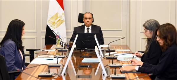 وزير الخارجية يؤكد دعم مصر لتعزيز التعاون التنموي العربي مع الصندوق العربي
