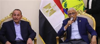   محافظ شمال سيناء يستقبل المهندس إبراهيم العرجاني بمكتبه بديوان عام المحافظة