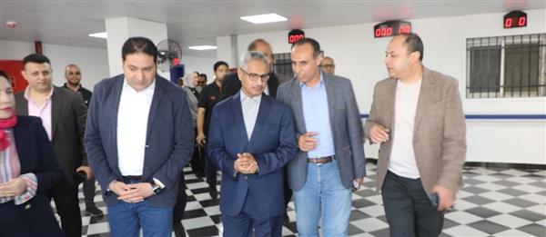 محافظ بني سويف يتفقد مشروعات صحية وصناعية ويوجه بسرعة التشغيل