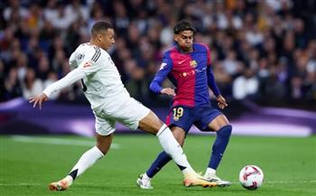   موعد الكلاسيكو.. برشلونة يواجه ريال مدريد في قمة نارية بالدوري الإسباني