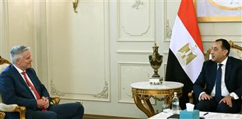   رئيس الوزراء يلتقي سكرتير عام منظمة التعاون الاقتصادي والتنمية