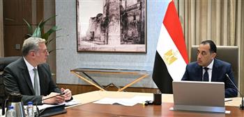  رئيس الوزراء يلتقي وزير البترول والثروة المعدنية لمتابعة عددٍ من ملفات العمل