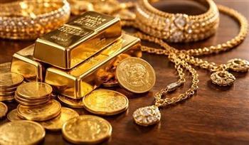 استقرار نسبي في أسعار الذهب مع بداية التعاملات