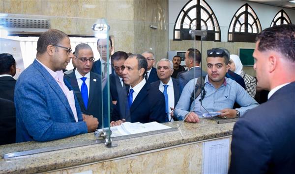 وزير الخارجية يعيد افتتاح مكتب تصديقات أحمد عرابي بالمهندسين عقب رفع كفاءته