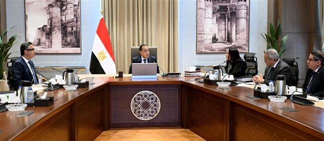 رئيس الوزراء يتابع جهود حوكمة منظومات الدعم والحماية الاجتماعية