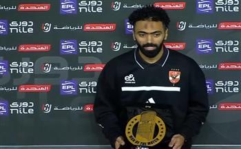 حسين الشحات أفضل لاعب في مباراة الأهلي وإنبي