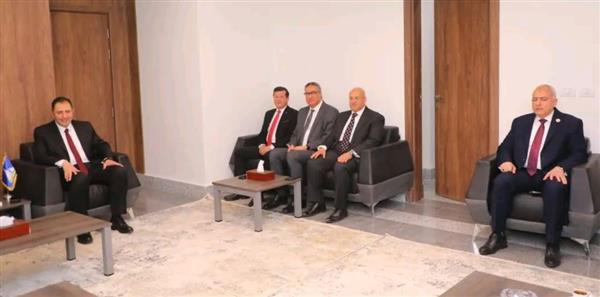 محافظ دمياط يستقبل مدير الأمن ورئيس جامعة حورس والقيادات الأمنية والتنفيذية ونواب البرلمان
