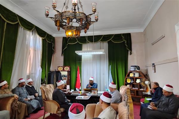 اجتماع موسع لمدير مديرية أوقاف الإسكندرية مع مديري الإدارات الفرعية