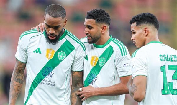 محرز وتوني يقودان هجوم الأهلي ضد الفتح في الدوري السعودي