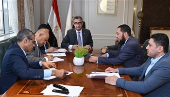   وزير التموين: سرعة الاستجابة لمطالب المواطنين أولوية