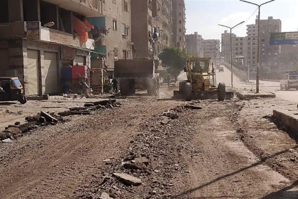 محافظ الجيزة : بدء تطوير ورصف شارع الكيلاني بالمنيرة الغربية