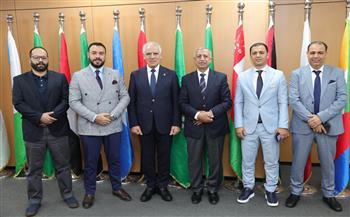   رئيس الأكاديمية العربية يستقبل رئيس الاتحاد العام لغرف التجارة والصناعة والزراعة بليبيا 