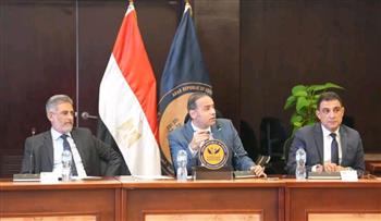   رئيس الرقابة المالية يبحث مع الخبراء الإكتواريين سبل النهوض بالنشاط