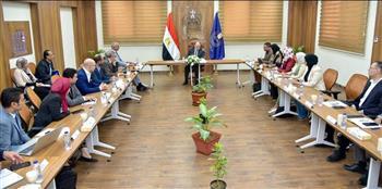 هيئة الدواء تتابع مع ممثلي شركات التوزيع مبادرة سحب الأدوية منتهية الصلاحية
