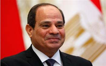   سلطان عمان يستقبل الرئيس السيسي فور وصوله إلى مسقط
