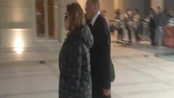   يسرا تصل عزاء الراحل هاني شاكر داخل مسجد أبو شُقة ببالم هيلز