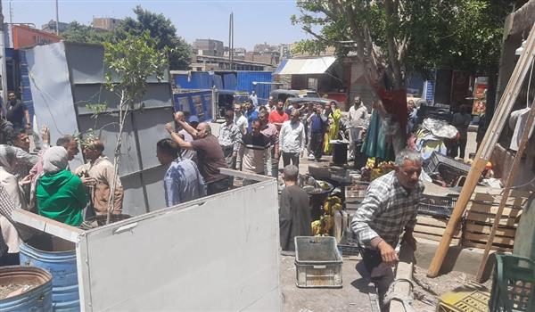 بتوجيهات من محافظ القليوبية.. نائب المحافظ تقود حملة رقابية مكبرة بحي غرب شبرا الخيمة