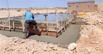 مطروح .. استمرار إنشاء خزانات مياه الأمطار للأسر جنوب سيدي براني