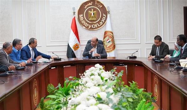 وزير العمل لقيادات مديرية عمل الشرقية: أنتم خط الدفاع الأول في متابعة تنفيذ القانون