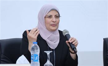 رئيس هيئة التنمية الصناعية تعقد لقاءً موسعًا مع ممثلي اتحاد الصناعات المصرية