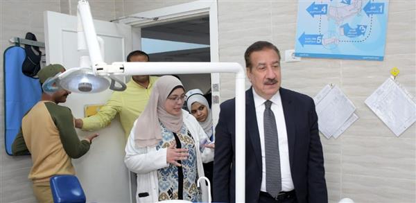 محافظ بورسعيد يشدد علي تحسين مستوى الخدمات الطبية المقدمة للمواطنين داخل الوحدة