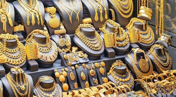 أسعار الذهب اليوم.. هل الوقت مناسب للشراء؟