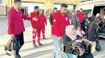   معبر رفح البرى يستقبل دفعة جديدة من العائدين الفلسطينيين إلى قطاع غزة