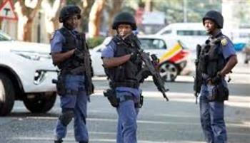   شرطة جنوب أفريقيا: مقتل وإصابة 21 شخصا في حادث إطلاق نار بمدينة جوهانسبرج