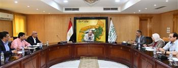   محافظ الفيوم يؤكد أهمية المشروعات البيئية في تحسين جودة الحياة