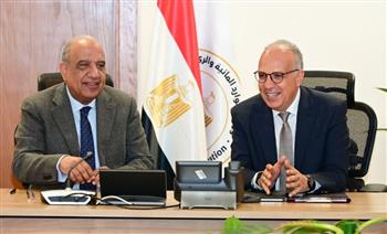   وزيرا الري والكهرباء يبحثان التوسع في استخدام الطاقة الشمسية بمحطات الرفع