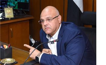 محافظ الإسكندرية: لا تهاون مع المخالفين.. وإزالة فورية لمحطة خرسانة تهدد صحة الطلاب بالمنتزه أول