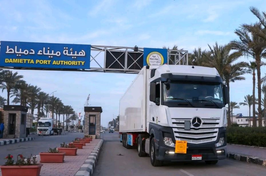 ميناء دمياط يعزز دوره كمركز محوري لتجارة الترانزيت عبر خدمة الرورو المصري – الإيطالي
