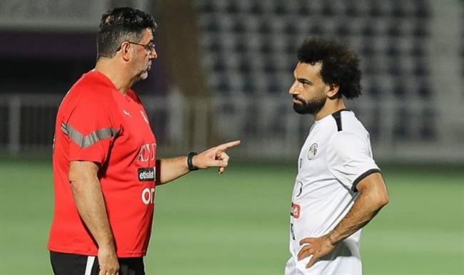 فيتوريا: محمد صلاح قائد استثنائي ونموذج يُحتذى به