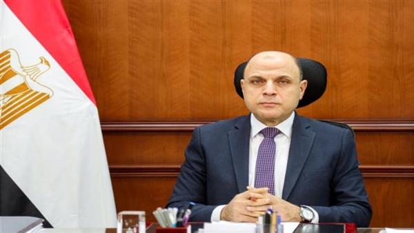 محافظ الغربية يواصل حملاته المكثفة للقضاء على التراكمات التاريخية بحي ثان طنطا ويرفع 340 طن مخلفات