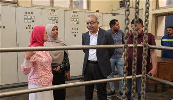   رئيس شركة الصرف الصحي بالإسكندرية من محطة رفع (2) بالمنتزه أول